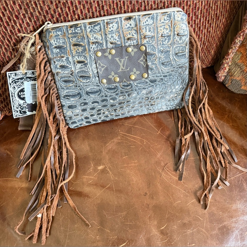 Keep It Gypsy Crocodile Look Cowhide Genuine Design Patch Leather Fringe Clutch